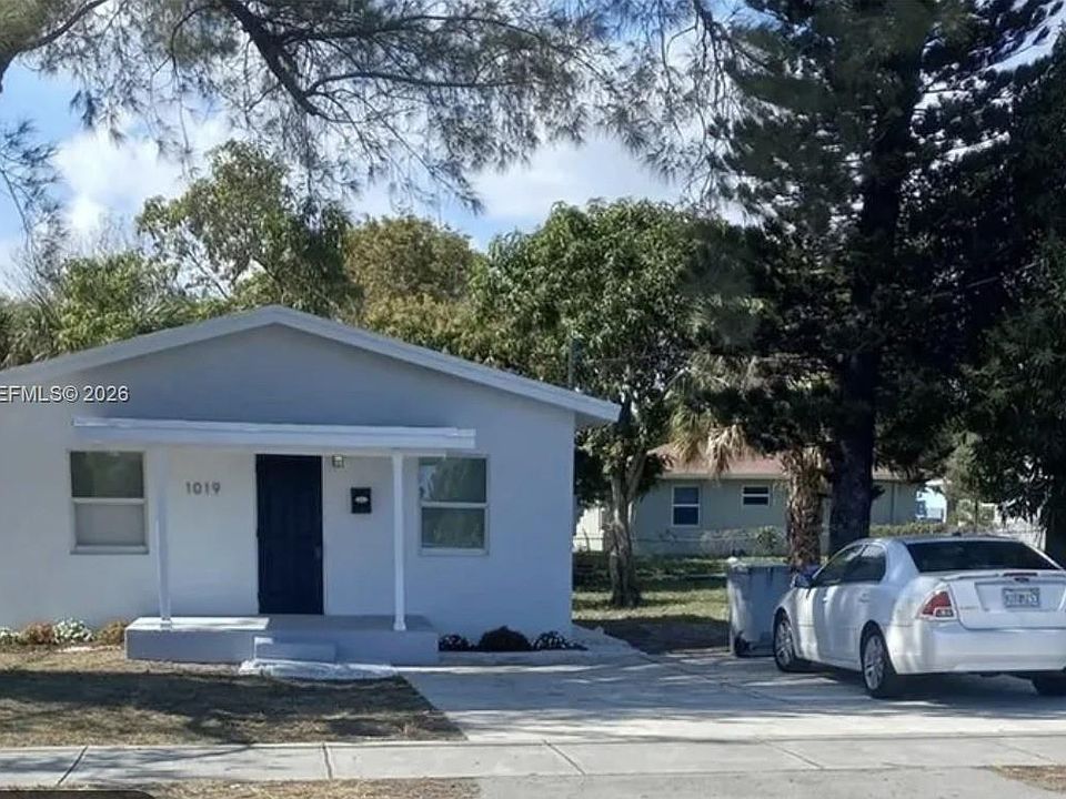 1st image of 1019 NW 4th Ave