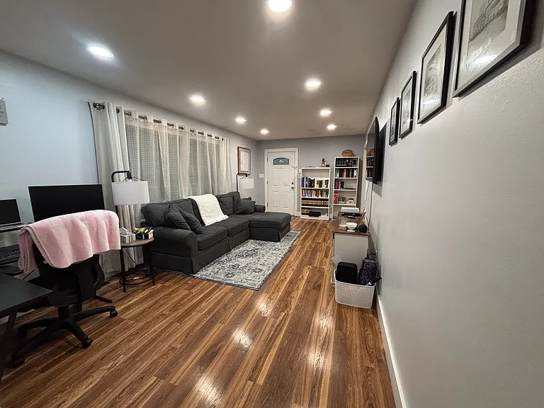 1566 John Clark Rd — Photo 2
