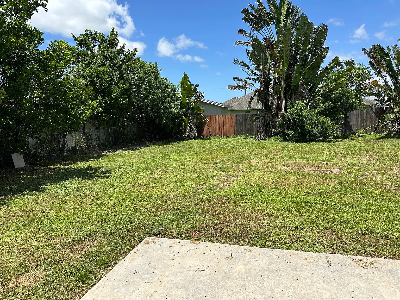 3 bed, 1128 sqft, $1,600 — Photo 4