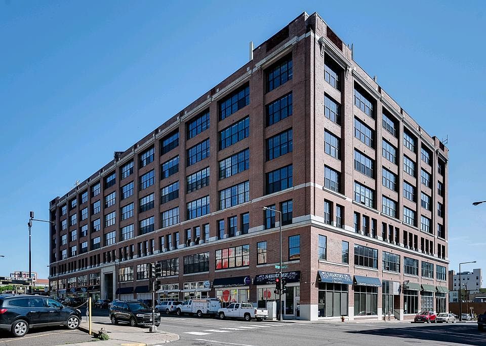 1st image of 500 Robert St N Unit 509