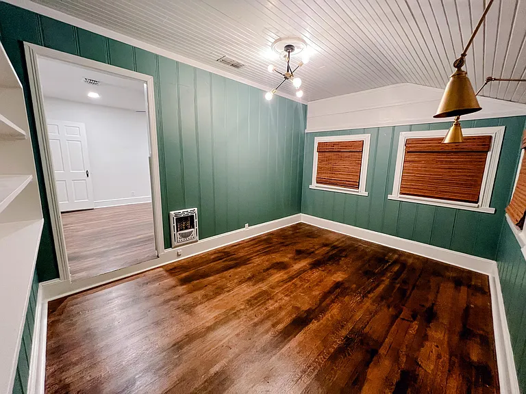 132 Albany Ave #1 — Photo 9