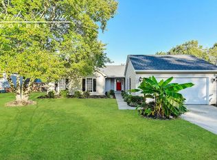 7334 Mossborough Ct, Charlotte, NC 28227