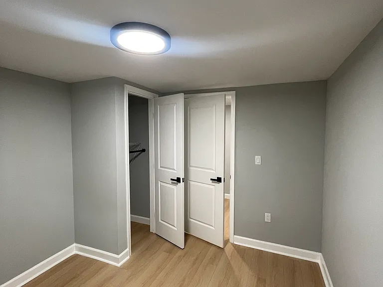 145 Wilmington Pl SE — Photo 8