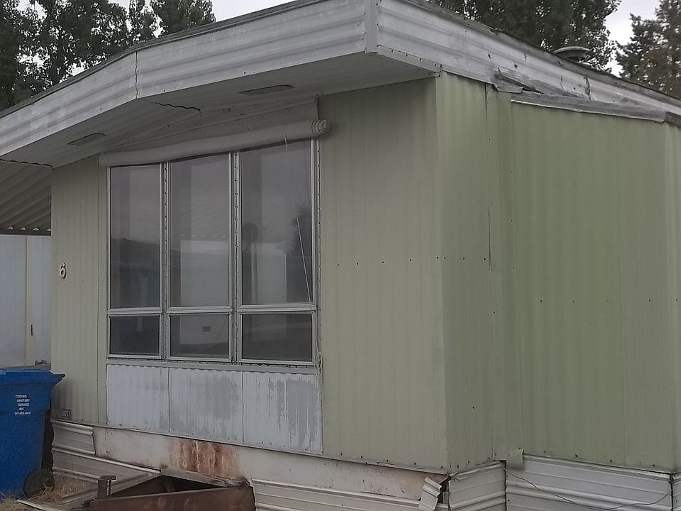 1st image of 32651 W Dixon St