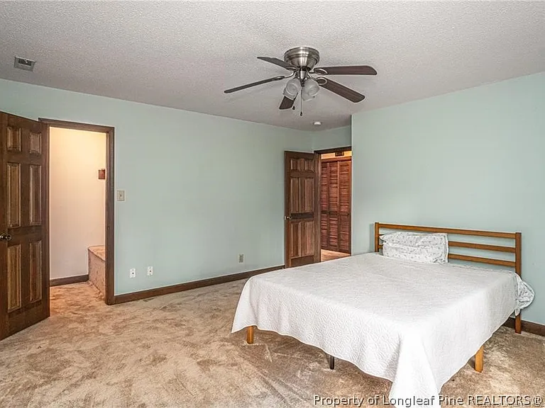 6821 Thames Dr — Photo 31
