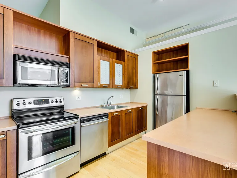 807 Church St #208 — Photo 18