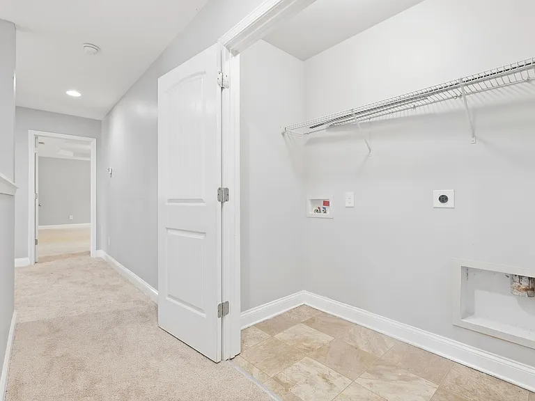 1541 Gallant Fox Ct — Photo 8