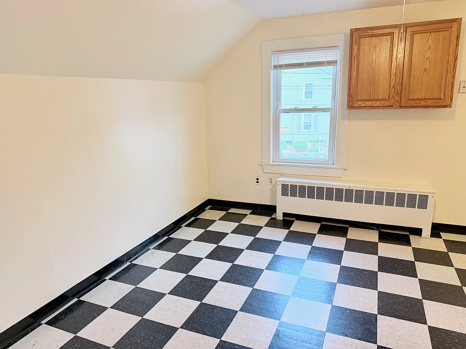 2 bed, 960 sqft, $2,450 — Photo 4