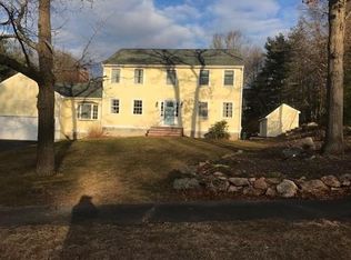 6 Arrowhead Ln, Franklin, MA 02038