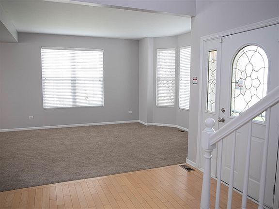 2nd image of 117 Walnut Dr