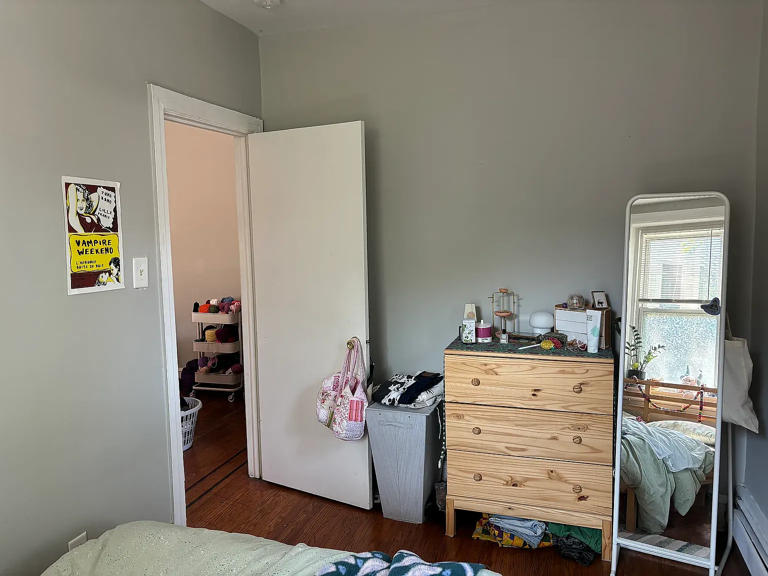 1 bed, $1,250 — Photo 4