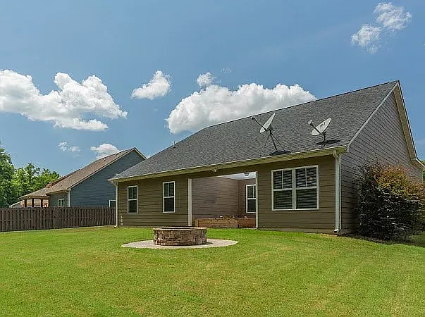 7531 Lucas Ave — Photo 12