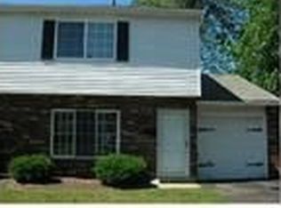 7187 Hart St APT F, Mentor, OH