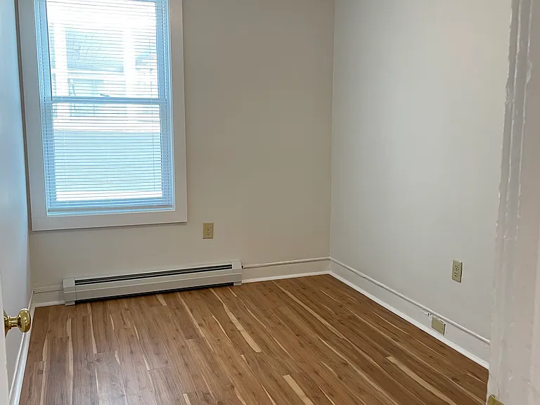 23 Hayward St #7 — Photo 3