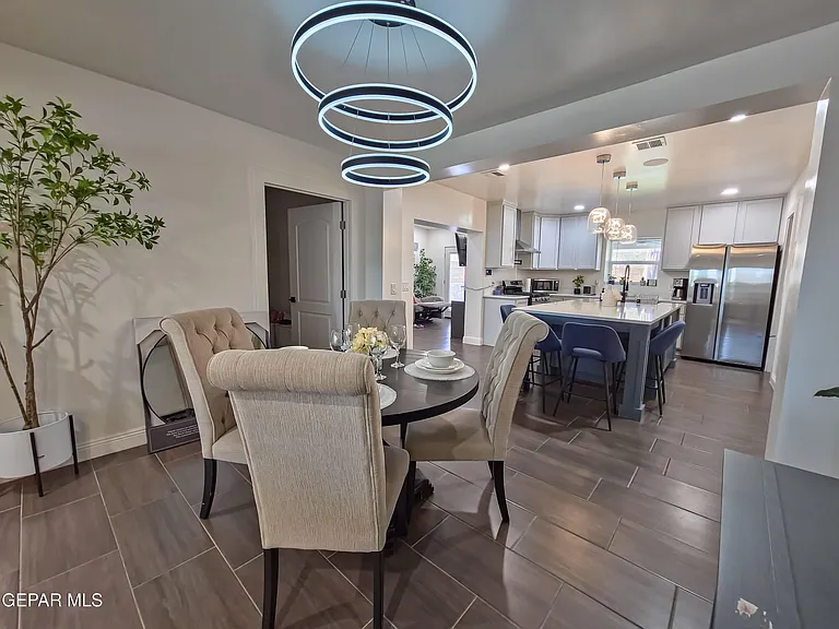 7321 Cuba Dr — Photo 8