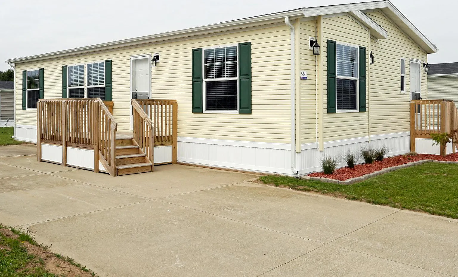 Broadmore Estates — Photo 1