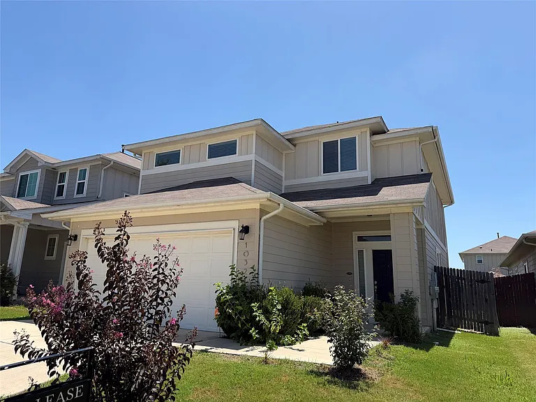 10321 Forest Grove Dr — Photo 1