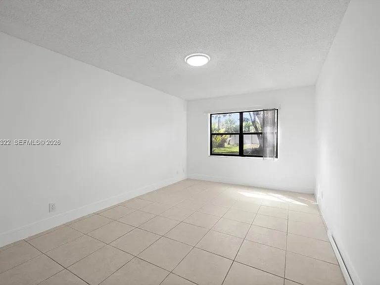 8290 Lake Dr #130 — Photo 15
