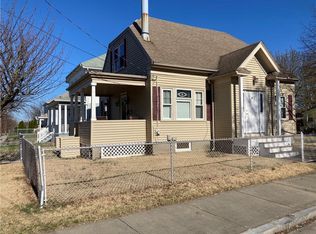 38 Bailey St, Cranston, RI 02920