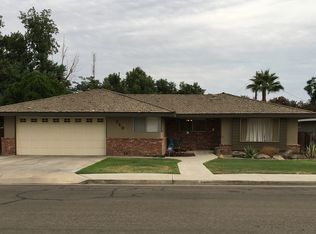 749 W Thurman Ave, Porterville, CA 93257