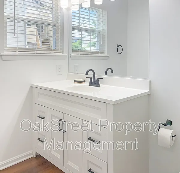 38 Driftwood Ct — Photo 8