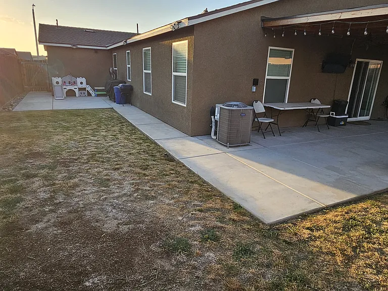 605 Pebble Beach Ct — Photo 2