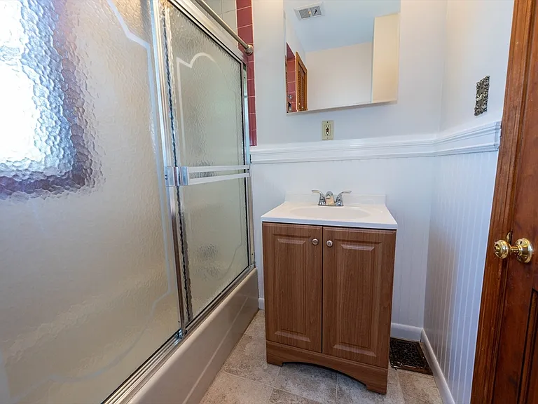 87 Independence Ave #2 — Photo 15