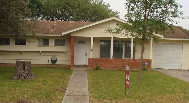 1st image of 110 Middlebury Dr