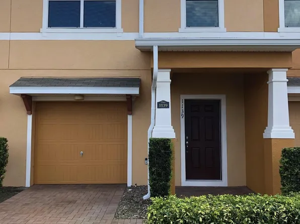 1139 Honey Blossom Dr, Orlando, FL 32824