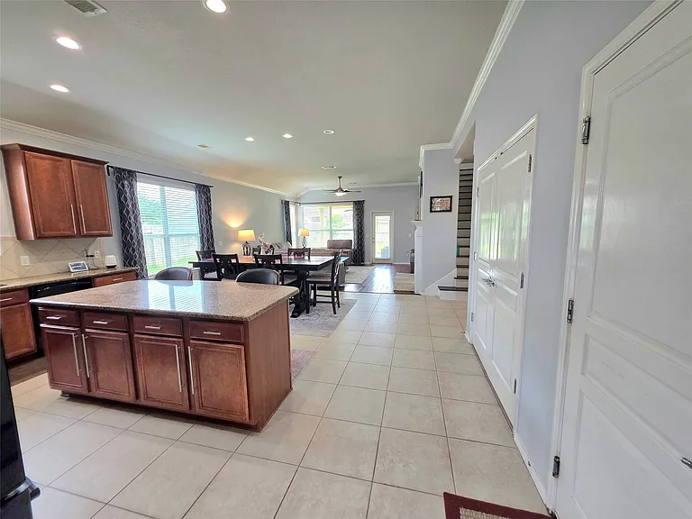 7142 Breton Bay Pass — Photo 7