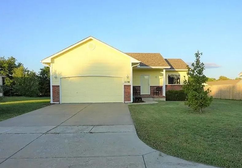 1st image of 1158 N Longview Dr