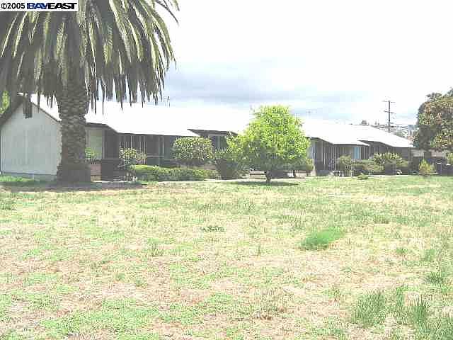 1st image of 1475 159th Ave