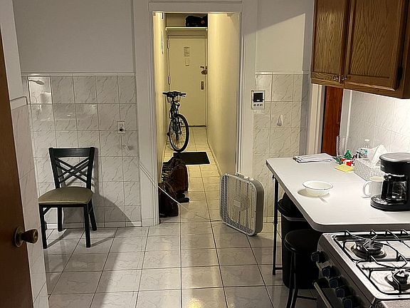 3rd image of 345 E 83rd St #2