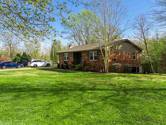2nd image of 128 Primrose Ln