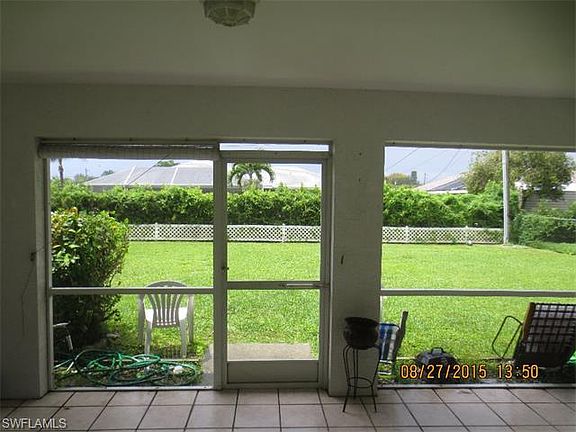 3rd image of 2206 SE 8th Ave