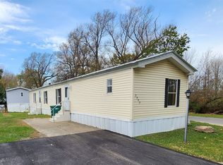 2502 Sherwood Dr, Erie, PA 16506