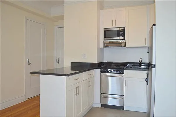 Rented by Brown Harris Stevens | media 8