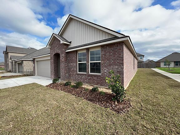 2nd image of 117 Abbeywood Ct
