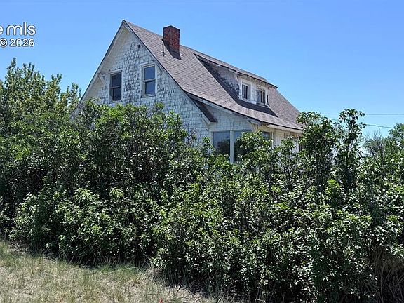 3rd image of 3380 Curtis Rd