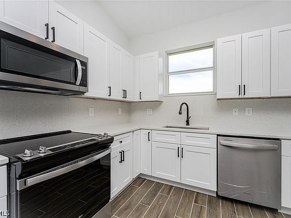3rd image of 8350 Walbert St