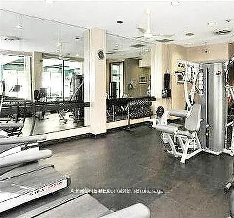 7 Bishop Ave #310 — Photo 3