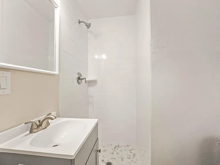1325 Sharon Rd — Photo 19