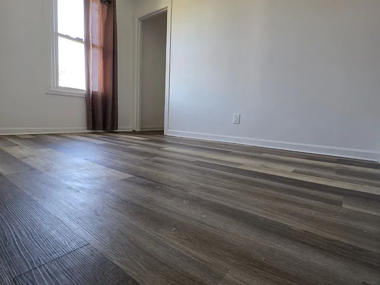 7323 American Ave — Photo 9