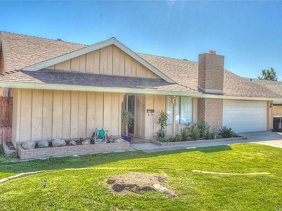 3rd image of 2887 Oleta Ln