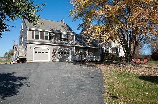 1st image of 90 Vaughan St