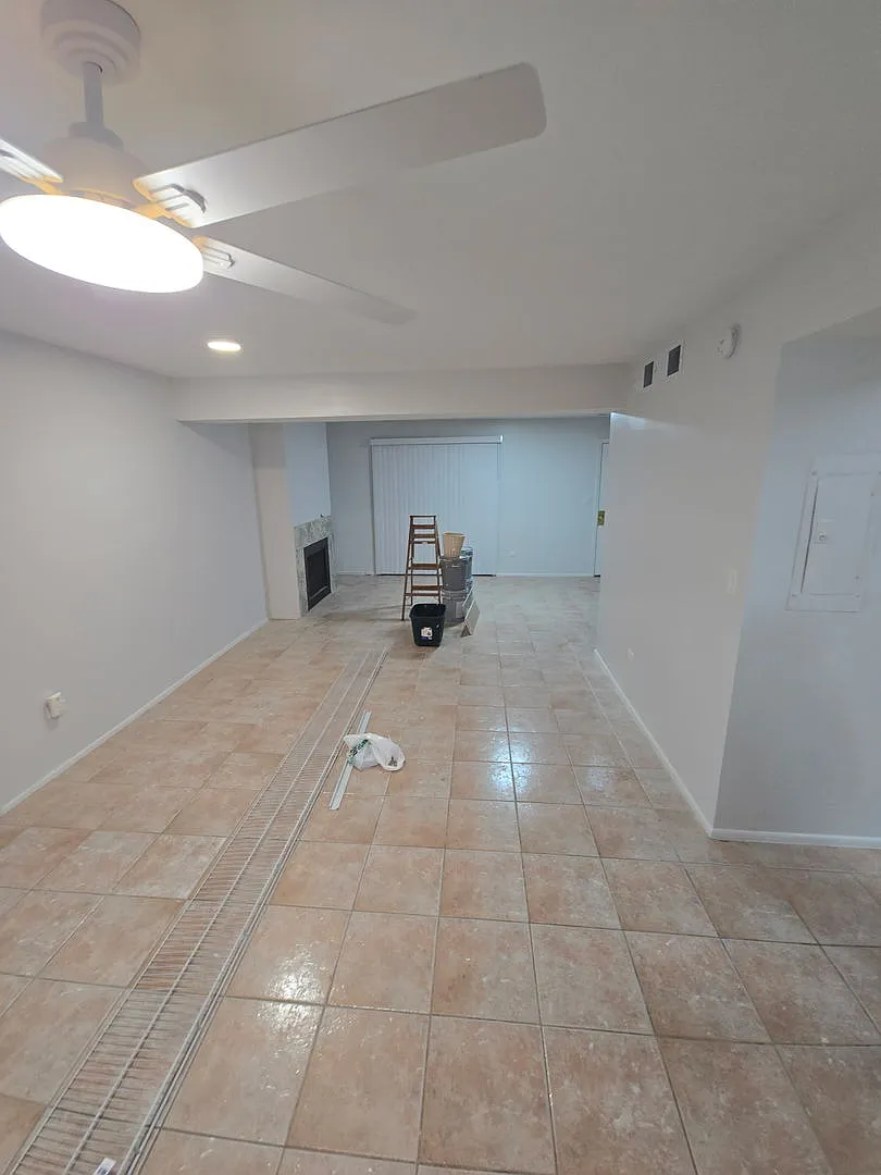 3 bed, 1.5 bath, $2,500 — Photo 3