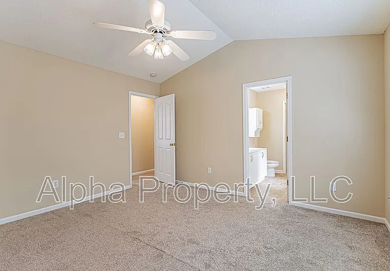 8 Cotter Ln — Photo 22