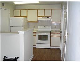 3rd image of 8628 Bonaire Bay Ln APT 302