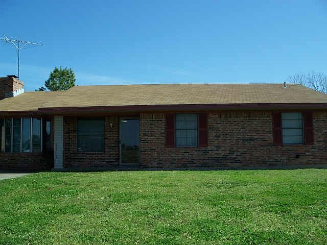 2nd image of 490 Vz County Road 3901