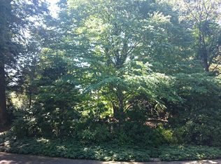 82 Fernwood Rd, Brookline, MA 02467